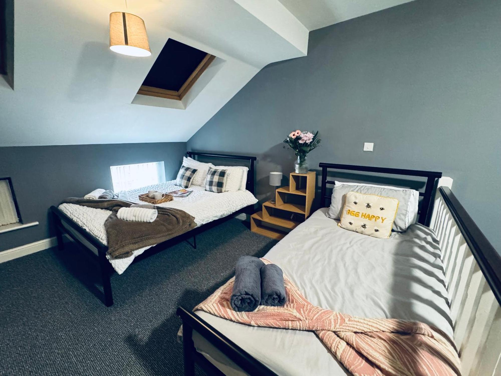 Queens Townhouse - 4 Bed Whitehaven Bagian luar foto